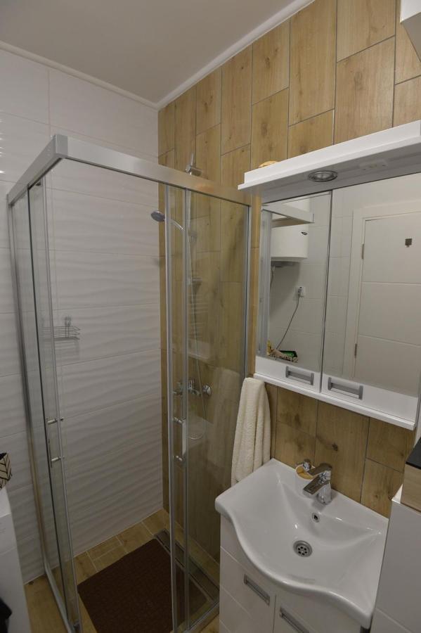 Apartman Liliom 苏博蒂察 外观 照片